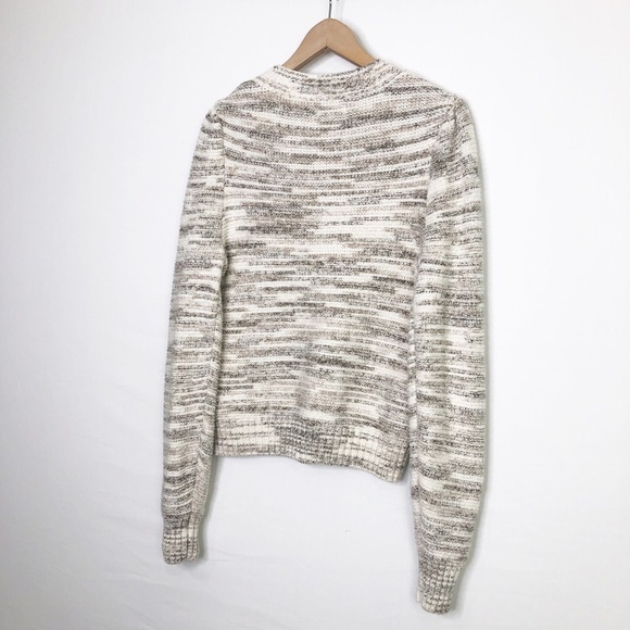 Evereve Mia Mark Puff sleeve crewneck pull over sweater - Picture 7 of 12